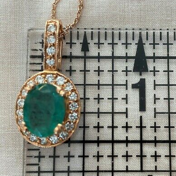 VIDEO!! Beautiful 14KT Rose Gold Emerald Diamond Necklace - Picture 9 of 16
